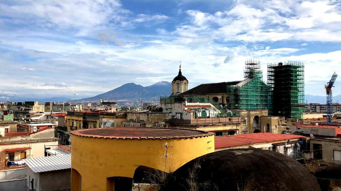 Apartamento I Tetti Del Centro Storico Nápoles Exterior foto
